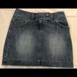 Ann Taylor Loft Jean Skirt- like new!